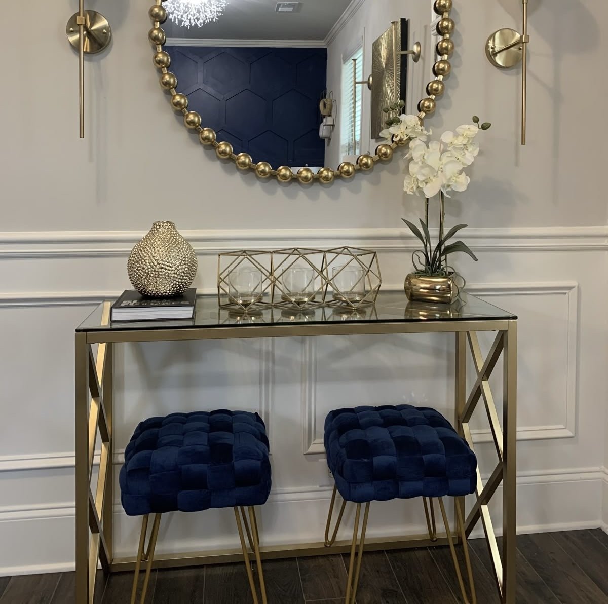 Dresuarlar & Benchler